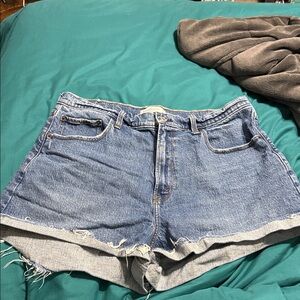 Abercrombie & Fitch Light Wash Denim Cutoff Shorts
